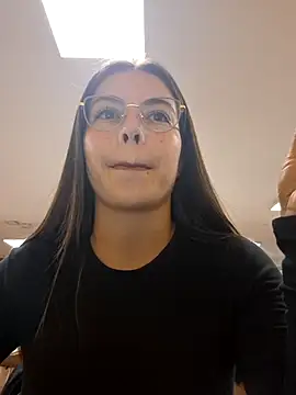 EmmaValencia  online show from November 12, 7:18 pm