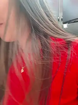 EmmaValencia  online show from March 3, 10:06 pm