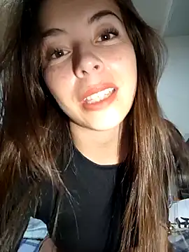 EmmaValencia  online show from November 5, 4:37 am