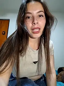 EmmaValencia  online show from October 28, 4:46 am