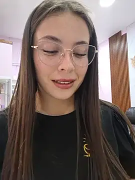 EmmaValencia  online show from March 21, 11:08 pm