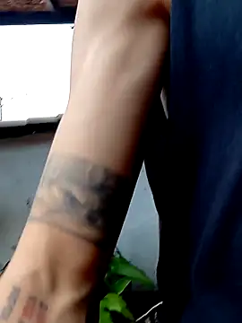 monroedelrey online show from February 23, 5:02 pm