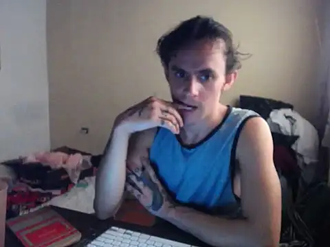 Snapshot of monroedelrey chatting on October 28, 7:57 pm monroedelrey online show from October 28, 7:57 pm