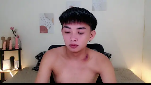 Wild Prince69 online show from November 19, 7:30 am