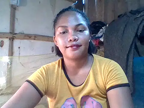 Snapshot of sweetlexypinay19 chatting on April 24, 12:34 am sweetlexypinay19 online show from April 24, 12:34 am