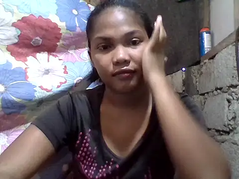 Snapshot of sweetlexypinay19 chatting on March 18, 11:37 pm sweetlexypinay19 online show from March 18, 11:37 pm