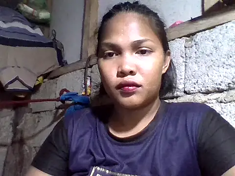Snapshot of sweetlexypinay19 chatting on April 19, 2:29 pm sweetlexypinay19 online show from April 19, 2:29 pm
