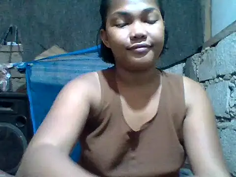 Snapshot of sweetlexypinay19 chatting on March 28, 10:55 pm sweetlexypinay19 online show from March 28, 10:55 pm
