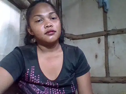 Snapshot of sweetlexypinay19 chatting on May 30, 12:28 am sweetlexypinay19 online show from May 30, 12:28 am
