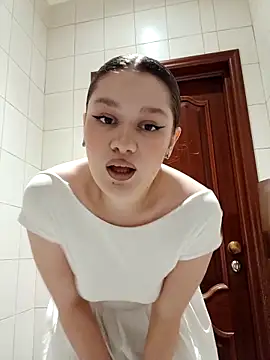 GenniFent online show from September 30, 2:06 am