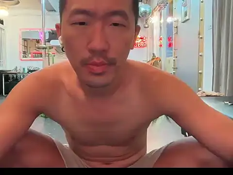 mrcaiziv online show from March 18, 4:41 pm