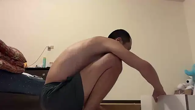 mrcaiziv online show from February 14, 8:31 pm