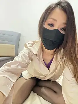 aska1986 online show from November 19, 6:35 am