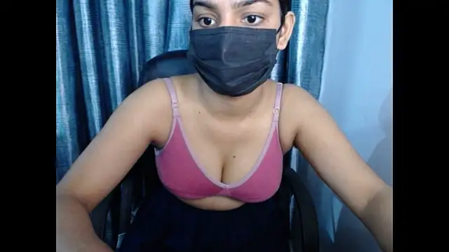 sexy yuvi online show from October 10, 5:08 am