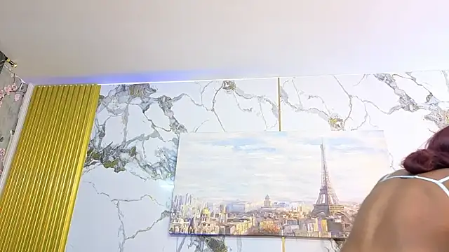 Nahomy Smiths aws online show from November 13, 9:40 pm