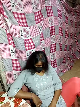 Snapshot of Your_seema_208 chatting on October 3, 1:42 am Your seema 208 online show from October 3, 1:42 am