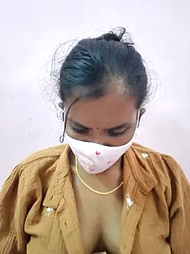 Snapshot of Tamil_Monika chatting on February 4, 7:03 am Tamil Monika online show from February 4, 7:03 am