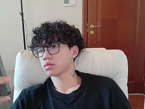 hangzi-0011 online show from October 1, 10:20 am