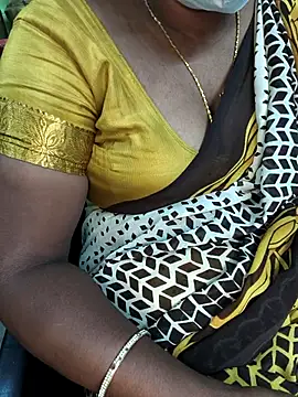 Snapshot of Tamilselviroja- chatting on December 16, 3:16 pm Tamilselviroja- online show from December 16, 3:16 pm