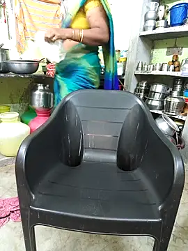 Tamilselviroja- online show from October 11, 3:35 pm