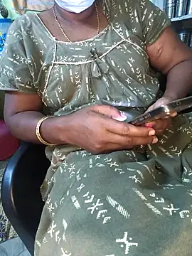 Snapshot of Tamilselviroja- chatting on March 18, 1:57 pm Tamilselviroja- online show from March 18, 1:57 pm