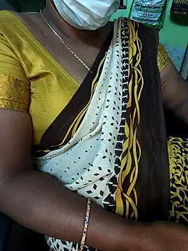 Tamilselviroja- online show from November 13, 4:00 pm