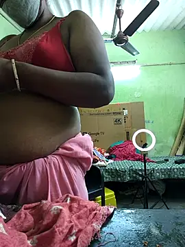 Tamilselviroja- online show from October 30, 4:15 pm