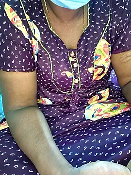 Snapshot of Tamilselviroja- chatting on January 17, 2:53 pm Tamilselviroja- online show from January 17, 2:53 pm