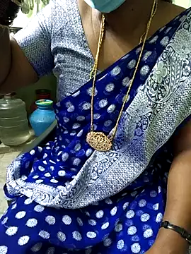 Tamilselviroja- online show from June 17, 3:55 pm