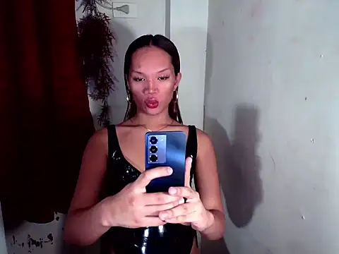 amandareddragon online show from October 24, 4:22 am