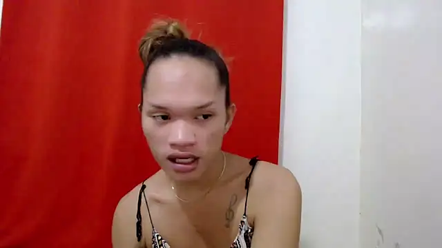 amandareddragon online show from November 18, 6:50 am