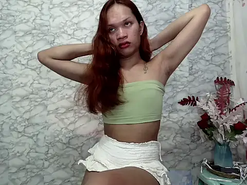 Snapshot of amandareddragon chatting on July 28, 6:21 am amandareddragon online show from July 28, 6:21 am