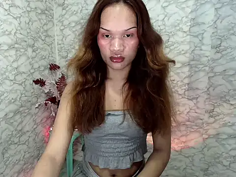 Snapshot of amandareddragon chatting on July 14, 8:48 pm amandareddragon online show from July 14, 8:48 pm