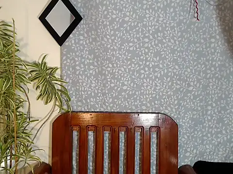 amandareddragon online show from November 24, 1:00 pm