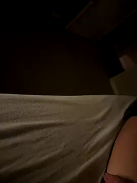 heet1998 online show from November 15, 9:19 pm