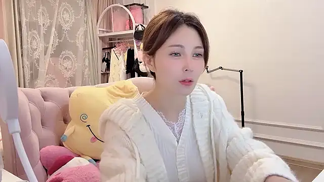 Snapshot of Titi-175 chatting on November 2, 12:10 pm Titi-175 online show from November 2, 12:10 pm