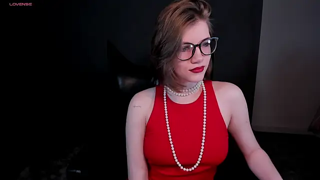 Snapshot of CathyAdams chatting on May 15, 6:55 am CathyAdams online show from May 15, 6:55 am