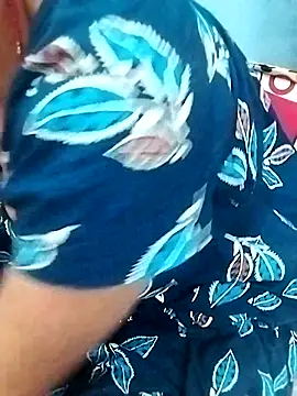 Snapshot of Madhu-hot chatting on October 16, 3:15 am Madhu-hot online show from October 16, 3:15 am