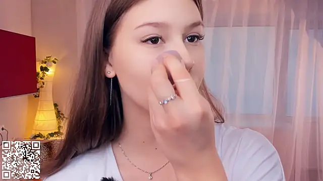 MondoNeko online show from October 25, 7:18 am