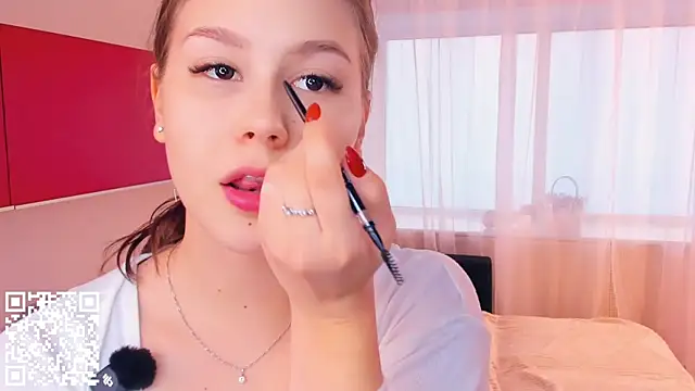 MondoNeko online show from November 7, 7:13 am