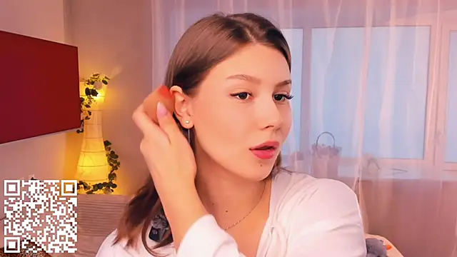 MondoNeko online show from October 22, 7:30 am