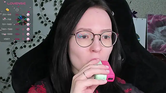 power robynn online show from February 24, 3:24 pm