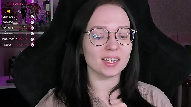 power robynn online show from March 19, 9:53 am