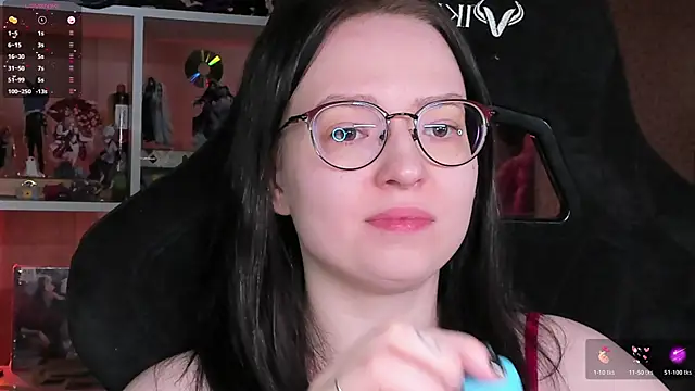 power robynn online show from April 1, 1:41 pm