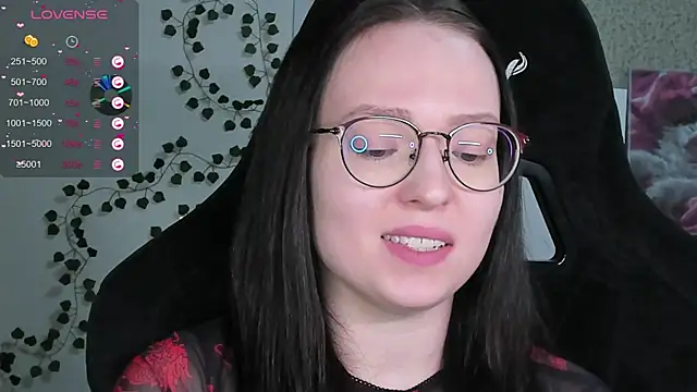 power robynn online show from February 25, 4:18 pm