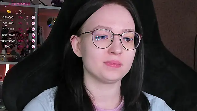 power robynn online show from March 28, 11:11 am