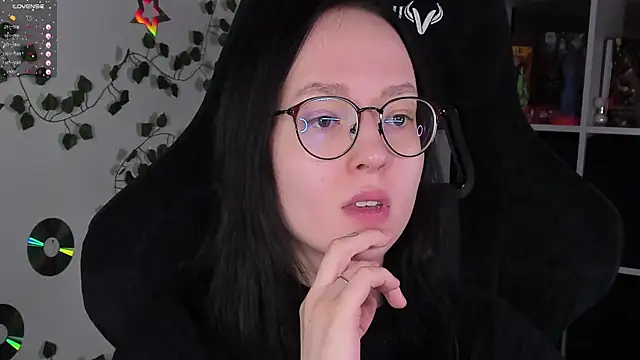 power robynn online show from October 15, 10:40 pm