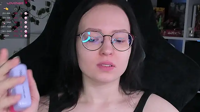 power robynn online show from November 6, 11:25 am