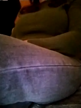 Snapshot of sexyguenda chatting on October 28, 9:03 pm sexyguenda online show from October 28, 9:03 pm