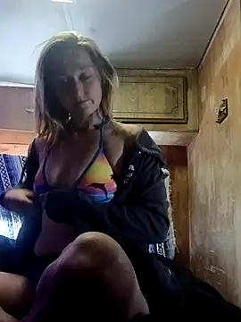 Queen2454 online show from May 17, 11:49 pm